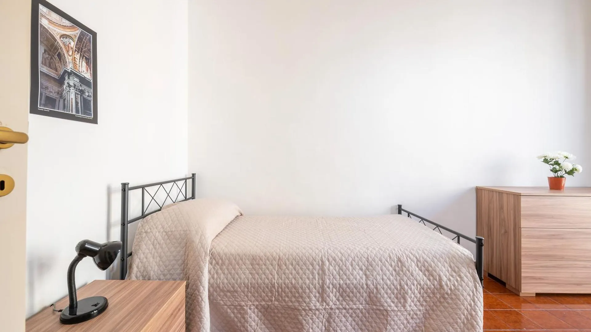 Domus Mandrolisai Villa Cagliari 0*,  Italië